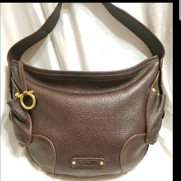 Salvatore Ferragamo Handbags - Salvatore Ferragamo FJ-21 shoulder bag brown Italy